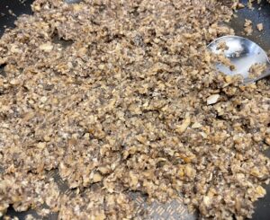 Przyprawiony farsz pieczarkowy do pasztecików