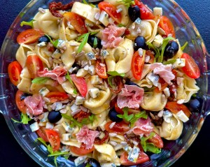 Sałatki na każdą okazję! Najlepsze przepisy! - F5E25242 7B3B 4302 A20A BF8B2EF5C081