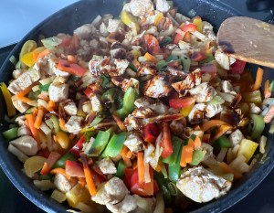 Azjatycka patelnia z kurczakiem - 8DD8D51C 1CFD 4AD4 BDC3 D260A9ED8FAC