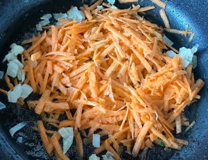 Faszerowane roladki mielone duszone w pysznym sosie - IMG 3914