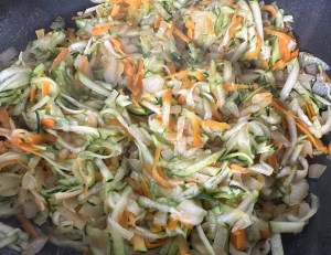 Faszerowane roladki mielone duszone w pysznym sosie - IMG 5219