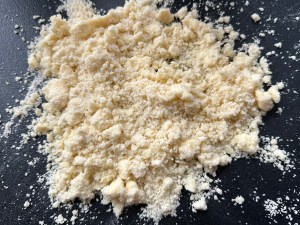 Placek drożdżowy z całymi truskawkami - IMG 9810