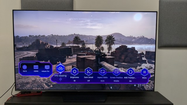 Hisense U7N with Battlefield V on screen