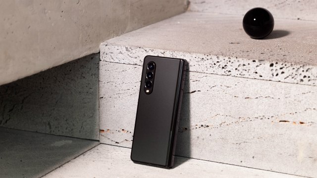 Samsung Galaxy Z Fold 3