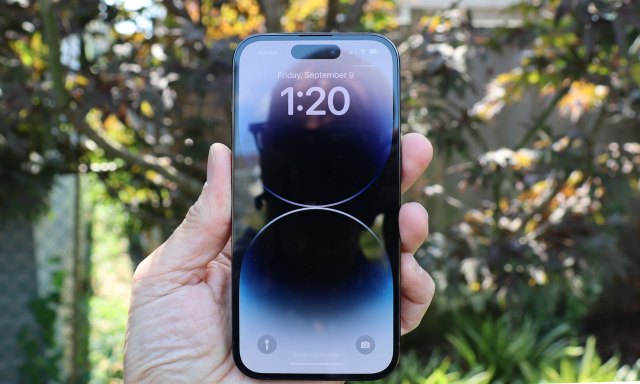 Apple iPhone 14 Pro hero