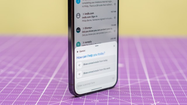 Google Pixel 9 Pro in Obsidian black