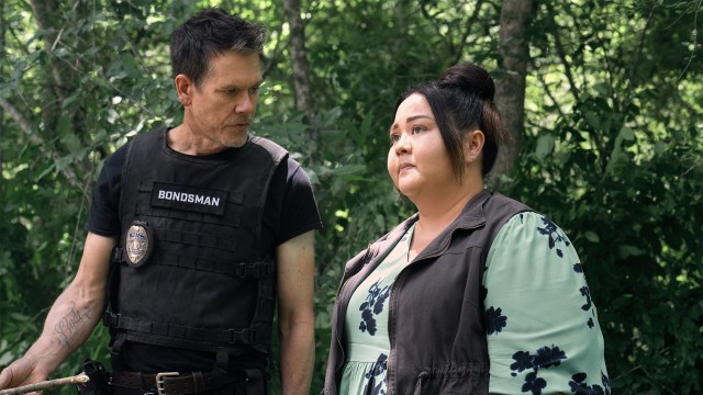 Kevin Bacon stands next to Jolene Purdy in the new series The Bondsman