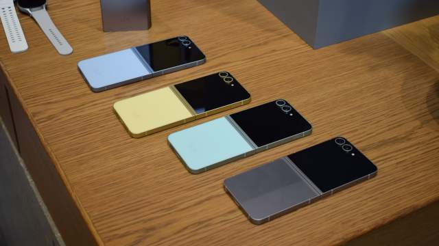 Samsung Galaxy Z Flip 6