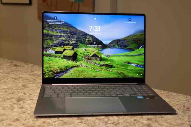 Samsung Galaxy Book 4 Edge