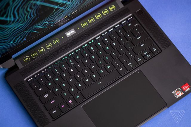 Corsair Voyager A1600
