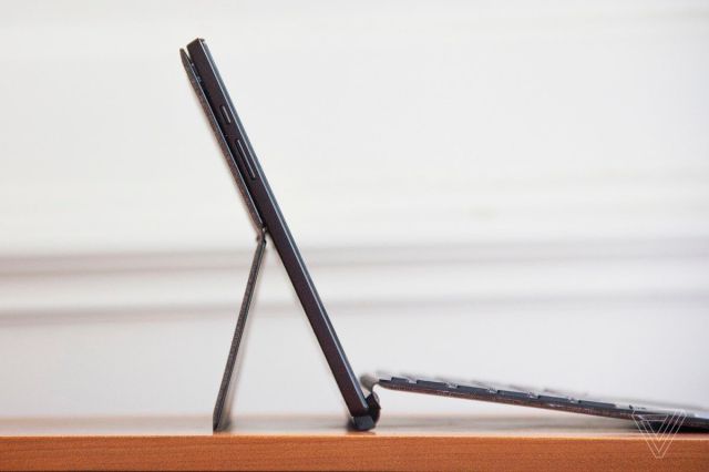 Best Cheap Laptop 2021: Asus Chromebook Detachable CM3