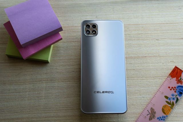 Celero 5G’s silver back cover