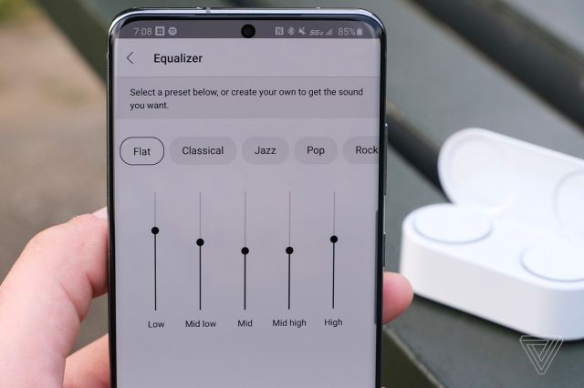 An image depicting the equalizer settings from Microsoft’s Surface Audio app.