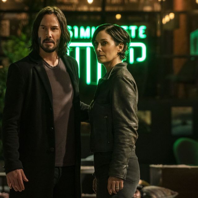 Keanu Reeves and Carrie-Anne Moss in The Matrix Resurrections.
