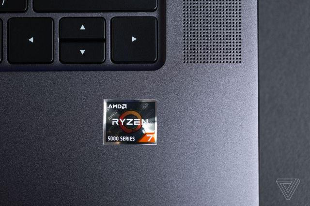 The AMD Ryzen 7 sticker on the right palm rest of the Huawei MateBook 16.