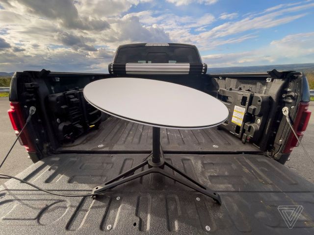 Starlink dish in the back of a truck