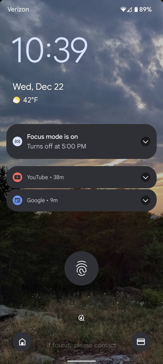 The Now Playing button (below the fingerprint) lets you manually search for a song.