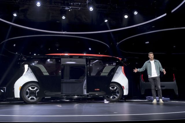 GM’s Cruise Reveals First Vehicle Made To Run Without Driver