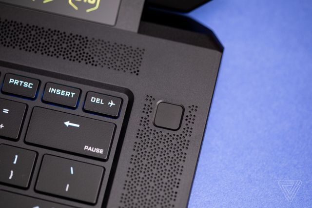 Corsair Voyager A1600