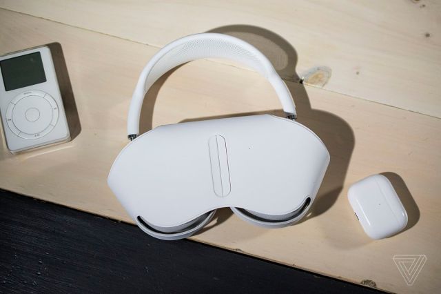 Apple AirPods Max in case with iPod and AirPods Pro