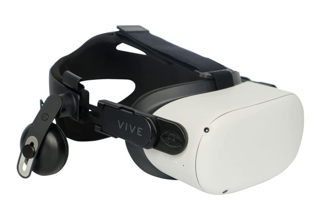 Oculus Quest 2 with the HTC Deluxe Audio Strap