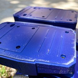 Same goes for the feet — this is what it looks like after just a few transformations on concrete.