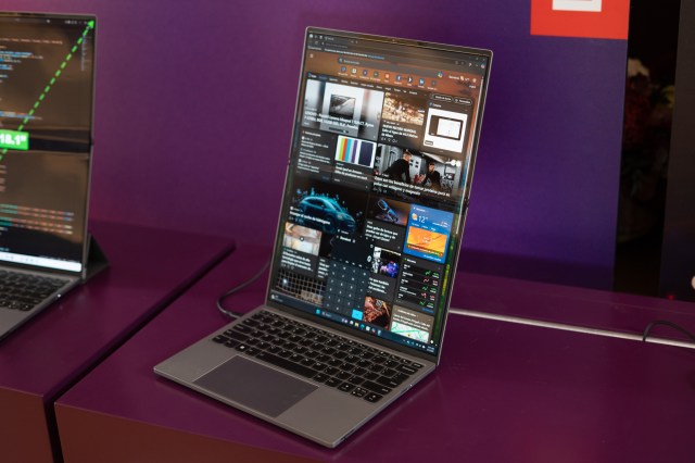 Lenovo ThinkBook Flip concept
