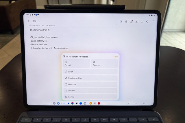 The OnePlus Pad 3 comes with new AI-powered writing tools.