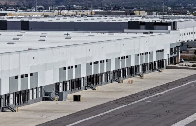ICE Purchases Warehouse In Salt Lake City To Possibly Use As Detention Center