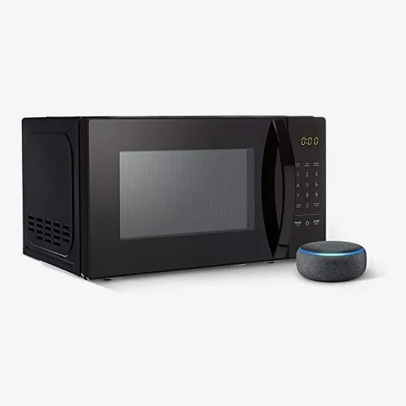 AmazonBasics Microwave Bundle with Echo Dot 
