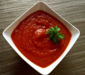 Słodkokwaśny sos z cukinią