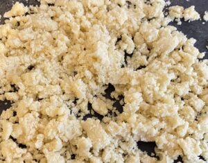 Ciasto ucierane ze śliwkami - 8ACE235A BD5B 4017 936B 9A049BF3B59A scaled e1599817225259