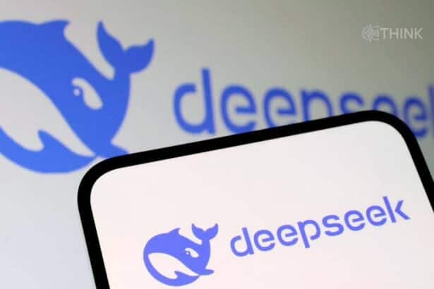 Logotipo de DeepSeek en un teléfono móvil.