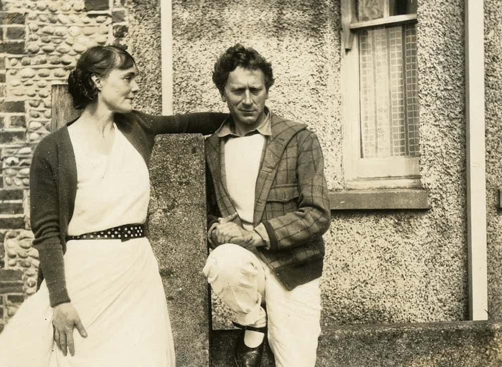 Percy and Ella Grainger at Pevensey. Image: courtesy Percy Grainger Museum. Library catalogue permalink: http://cat.lib.unimelb.edu.au/record=