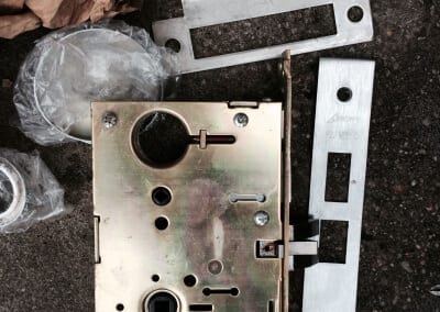 Expert Door Locksmith Service For New Locks Installation In Md &Amp; Dc