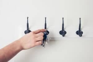 Hang Your Keys To Prevent From Breaking - King Lockmsith And Doors