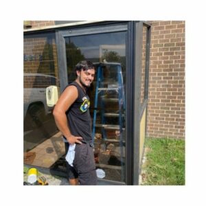 Aluminum Door Repair In Kensington Maryland Repaired By One Of The King Locksmith'S Staff