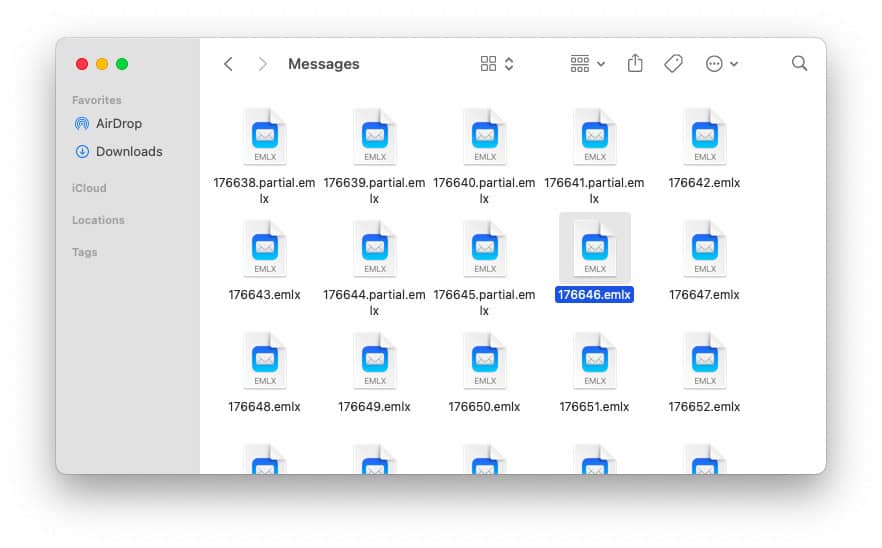 Mac emails are saved as individual emlx files