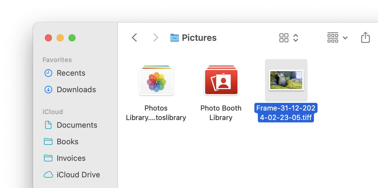 How to Extract a Still Image from a Movie on a Mac - La De Du