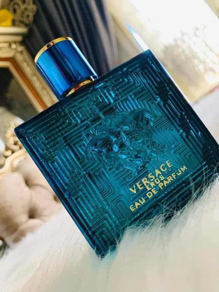 ⁦برفان فيرساتشي إيروس z⁩ - الصورة ⁦4⁩