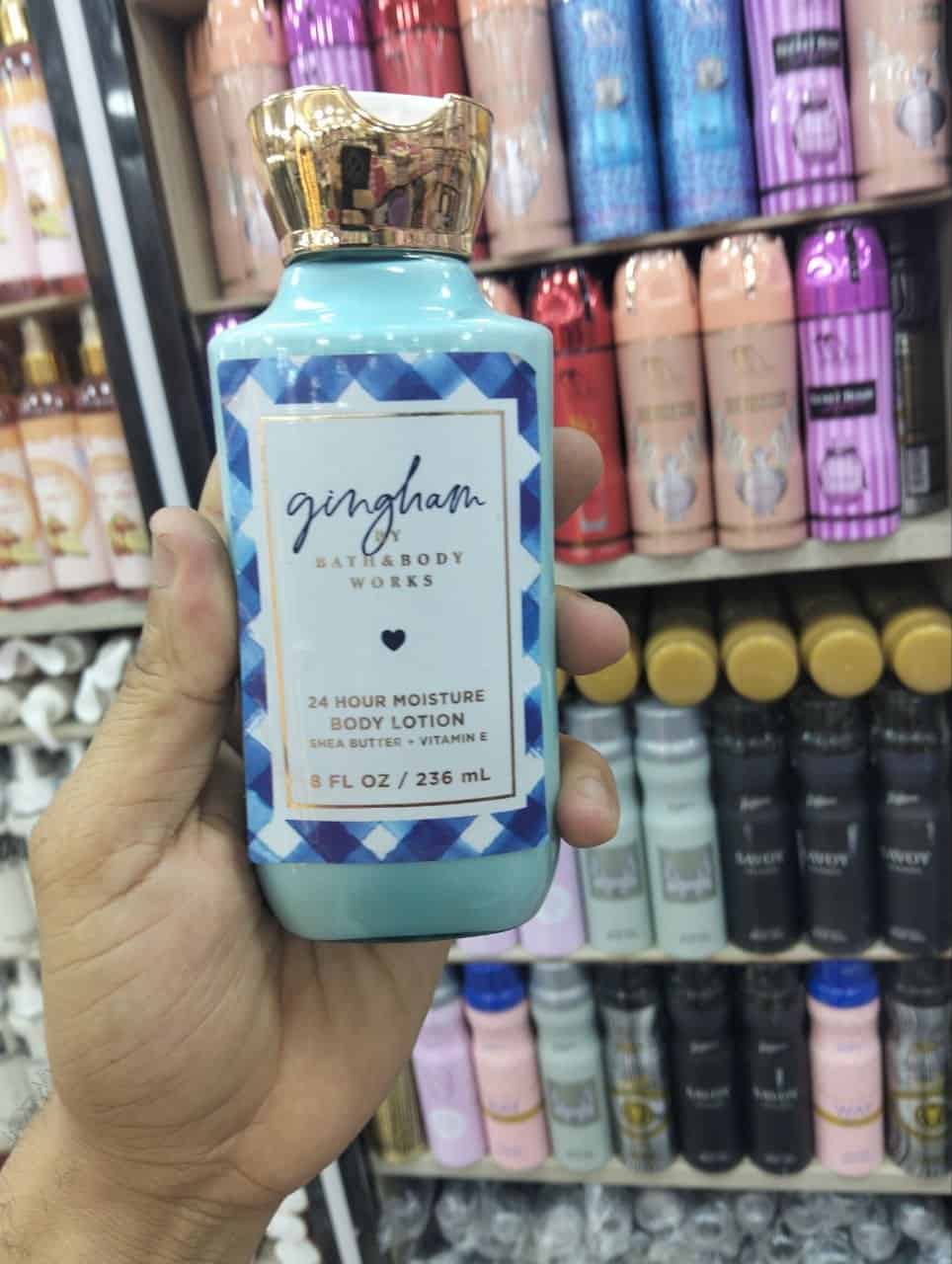 Photo 6015031677656173573 y