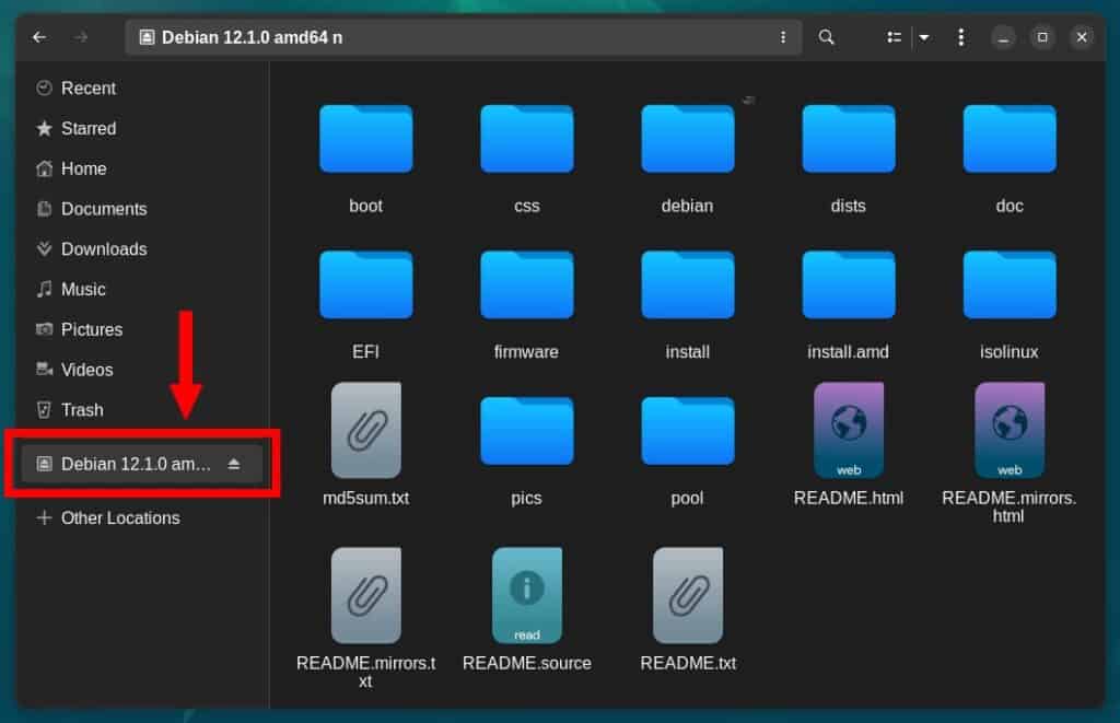 List the ISO file content using GNOME's File app.