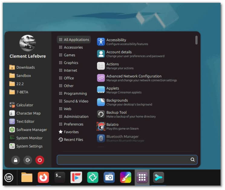 The new redesigned Cinnamon menu.