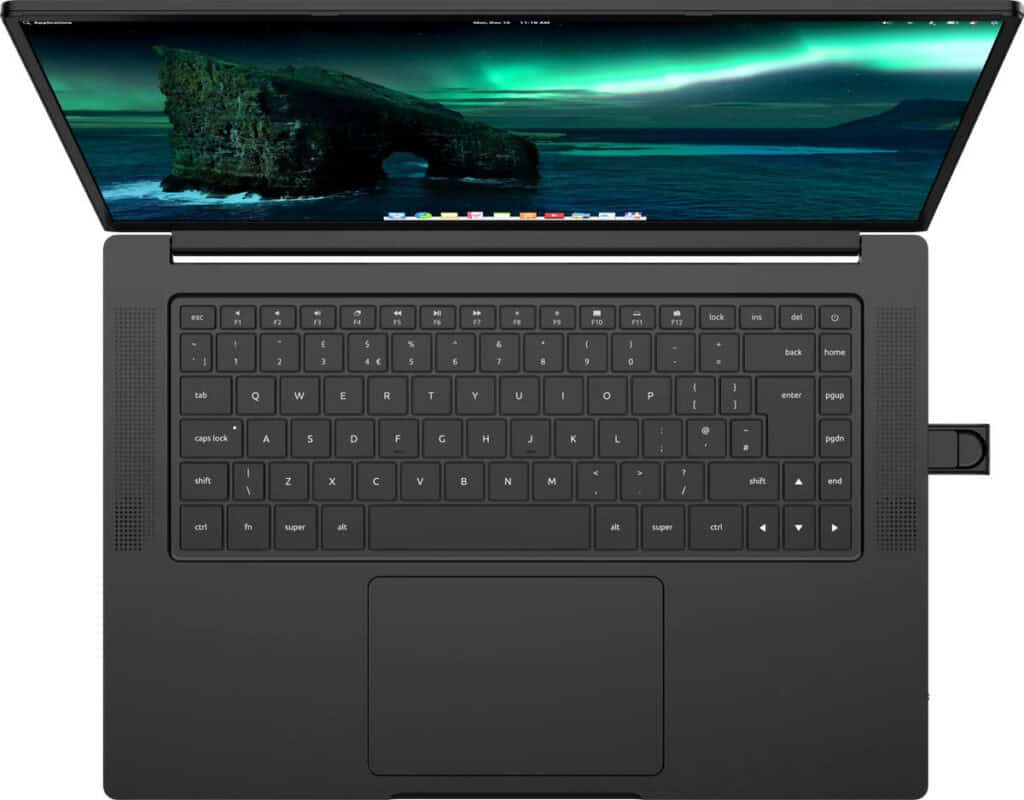 Star Labs StarFighter Linux Laptop