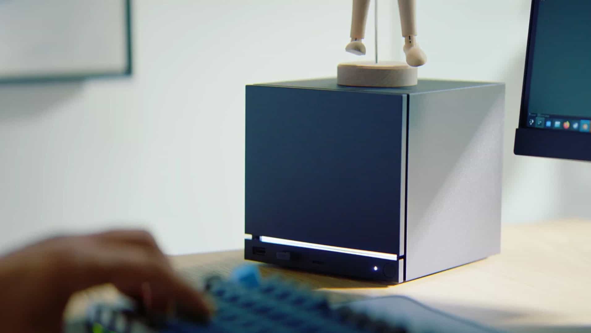 Valve’s Steam Machine Gives Linux Gaming a New Living-Room Push