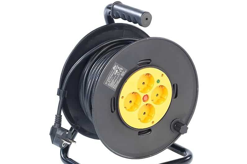 Stromkabel Wohnmobil Extras mieten bei Moon Camper Berlin