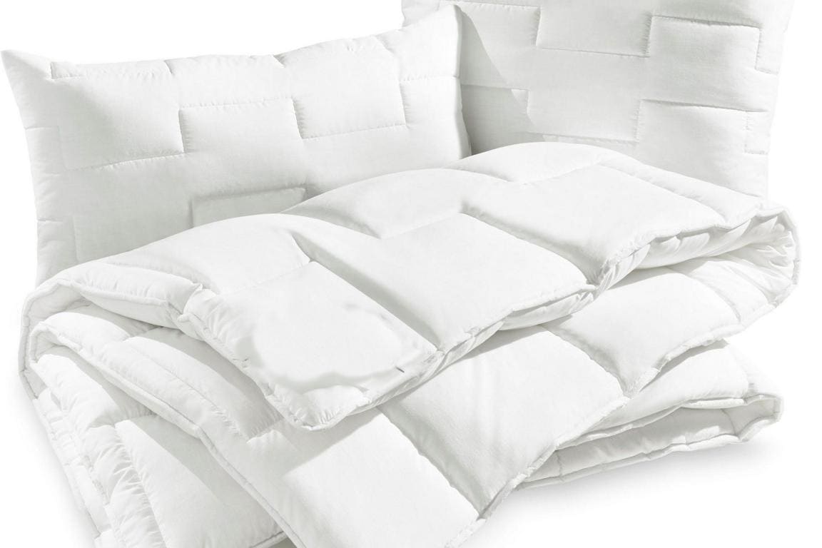 Bettdecke Wohnmobil Extras mieten bei Moon Camper Berlin