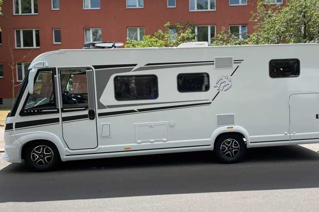 KNAUS Live I 700 MEG 2021 gebraucht kaufen in Berlin – Außenansicht – MC-0048