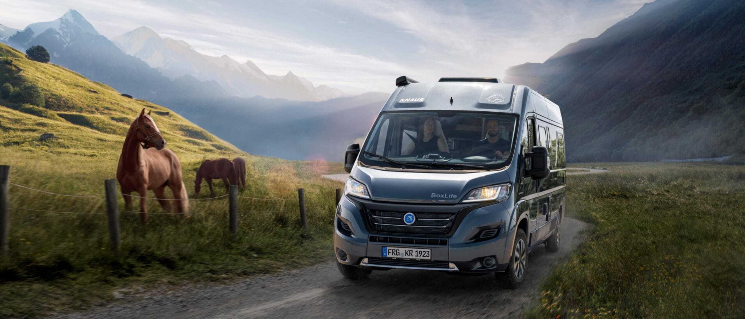 Knaus Boxlife 600 ME mieten bei Moon Camper Berlin Zehlendorf — Exterieur Seitenansicht