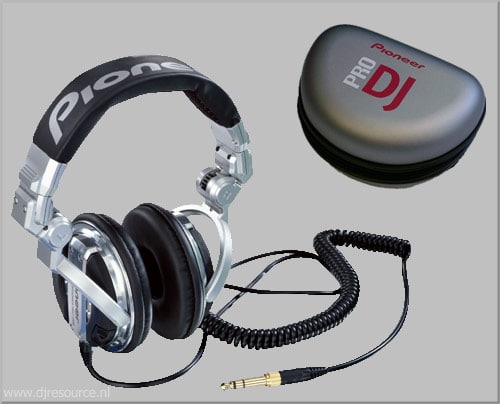 Verhuur van DJ koptelefoon. Pioneer HDJ1000 hoofdtelefoon huren bij PartyDJ uit Aalst, Oost Vlaanderen.